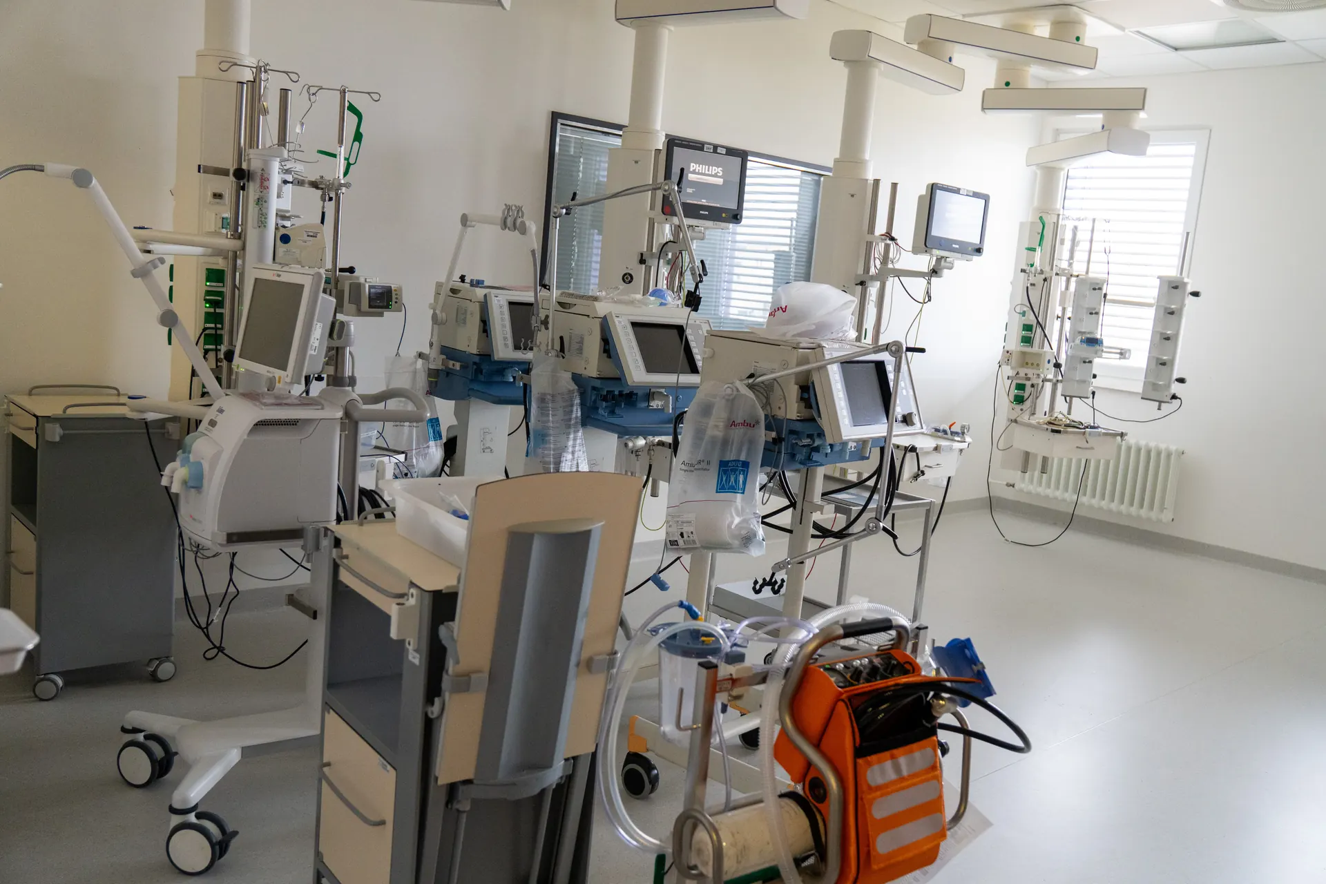 Bewakingsplekken met monitoren in de Weight Doctors® Nationalklinik