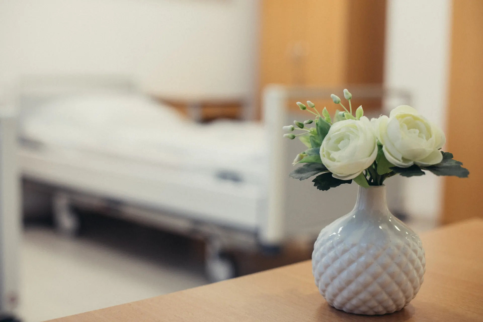 Chambre calme pour la nuit après l’intervention